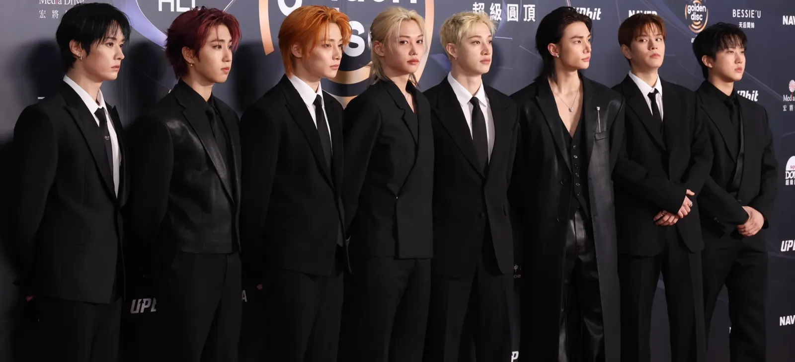 Os oito integrantes do Stray Kids lado a lado em 2026